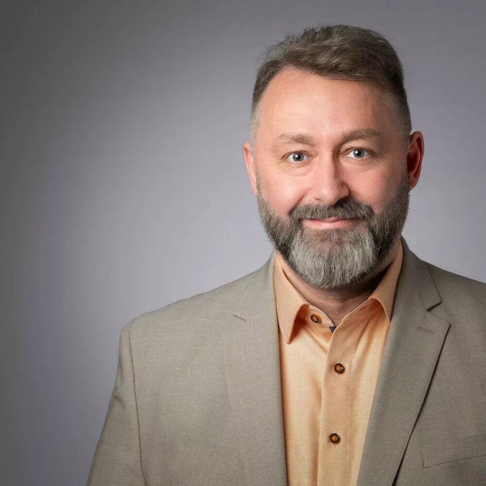 Dr. Thomas Löhl Experto en aplicaciones Recubrimientos antifricción