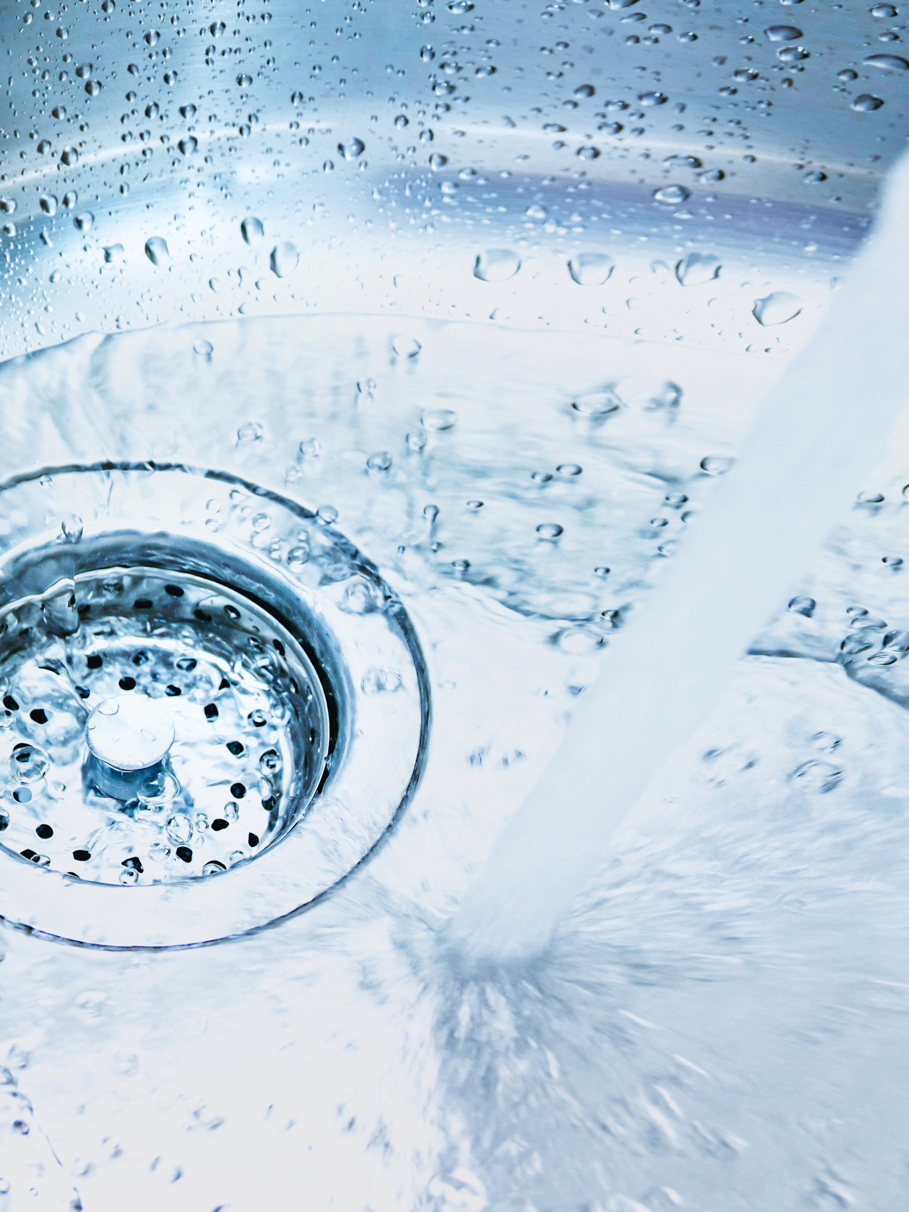 Bandeja de acero inoxidable con desagüe